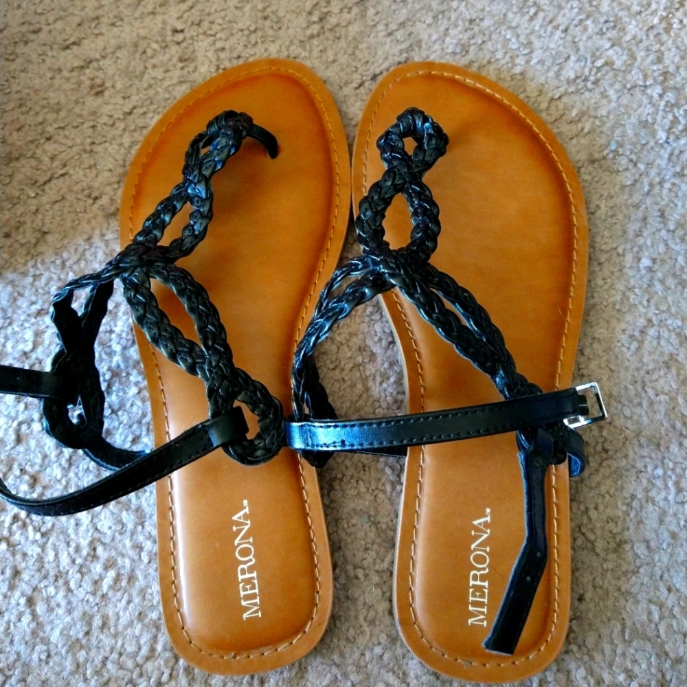 Merona Black Sandals 8.5W